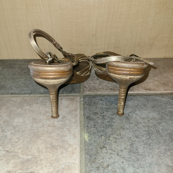 8 Aldo Y2K gold bohemian heeled sandals (fits more like a 7.5) - Picture 3 of 4